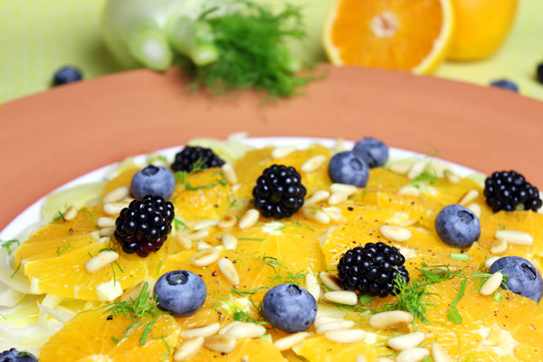 Rezept: Fenchelsalat mit Orangen und Pinoli